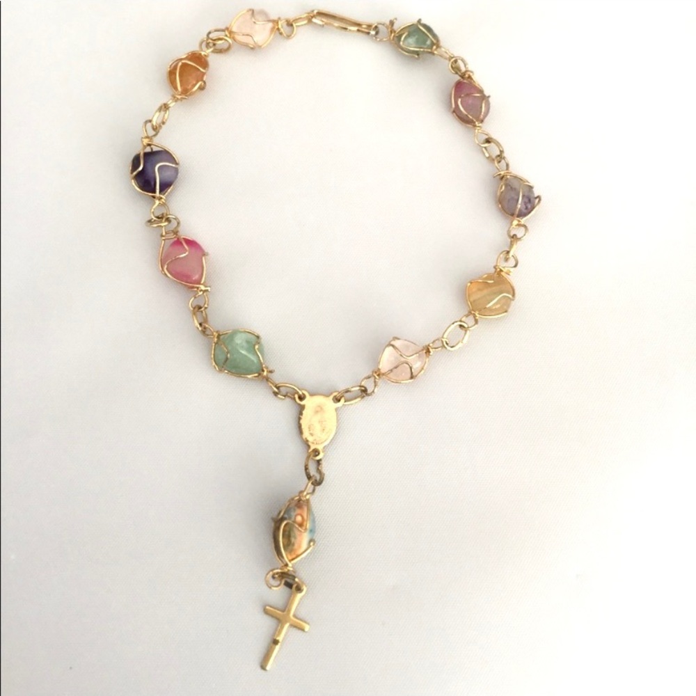 BRACELET